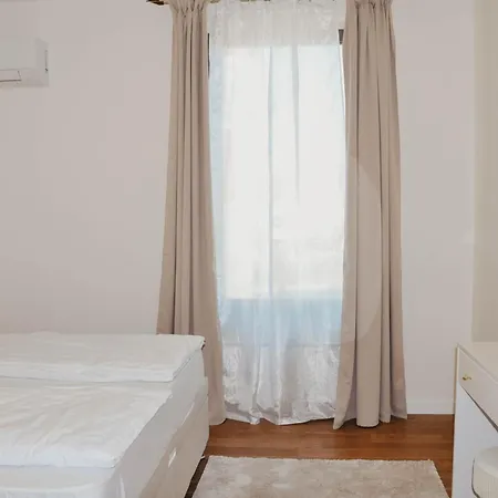 Apartment Premium Planet Deluxe