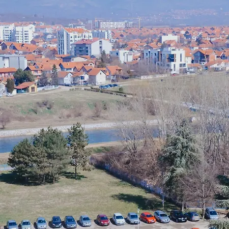 Premium Planet Deluxe Apartment Nis