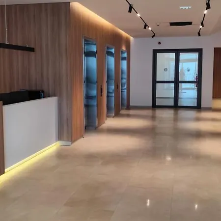 Premium Planet Deluxe Apartment Nis