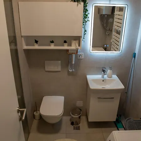 Premium Planet Deluxe & Ni