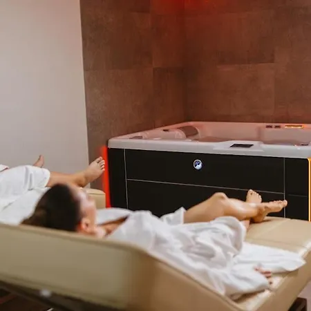 Premium Planet Deluxe & Ni