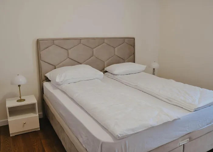 Premium Planet Deluxe Ni